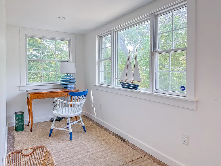 15 Pine Rock Rd — Photo 8