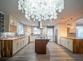 120 Rose Dhu Rd, Savannah, GA 31419