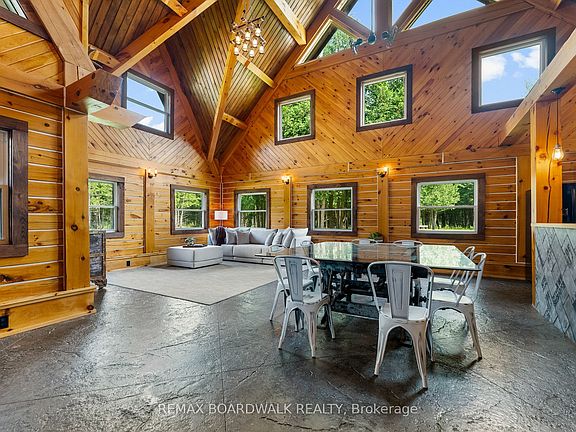 4th image of 521 Concession Rd