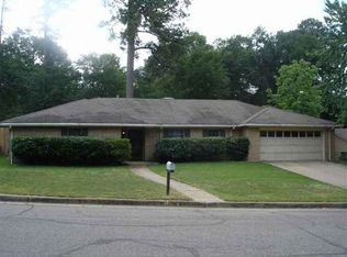 2513 Melody Ln, Tyler, TX 75701