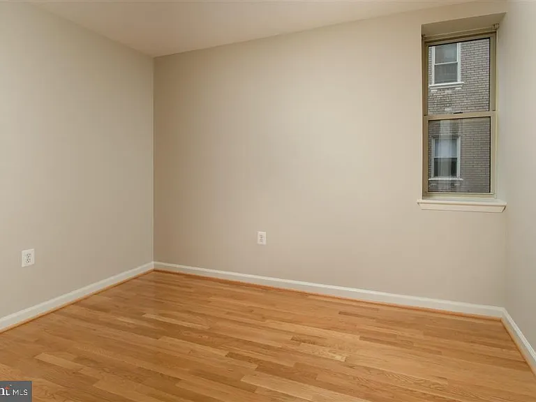 1308 Clifton St NW #217 — Photo 25