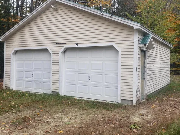 24 S Tamworth Road, Otisfield, ME 04270
