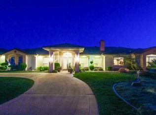 8721-23 Sherwood Forest Ct, Escondido, CA 92026