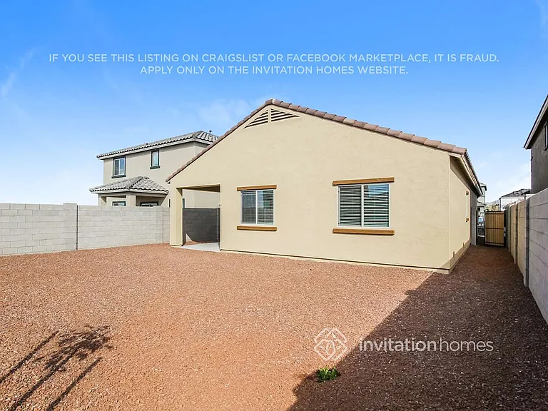25357 W Chipman Rd — Photo 15