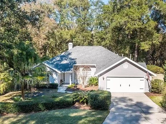 2nd image of 10122-1 SW 55th Ln