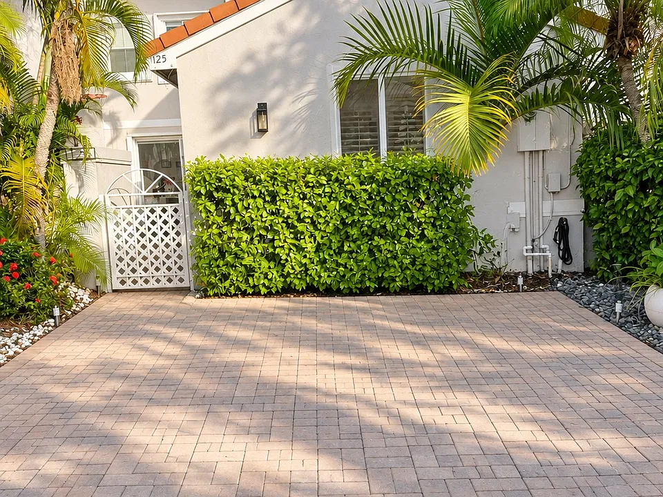 1125 Weeping Willow Way