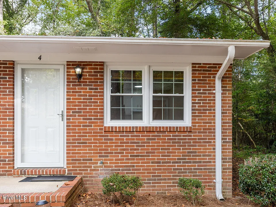 1190 Gould Rd #4