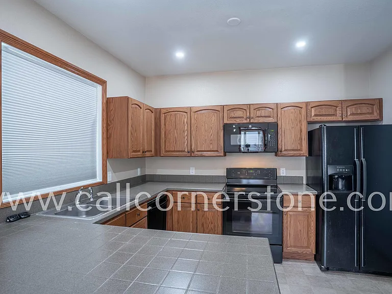 6925 Blue Anchor Point — Photo 6
