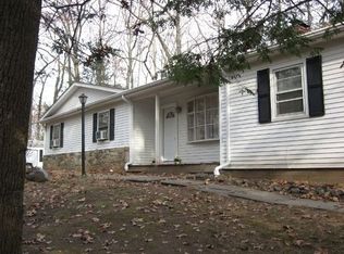 373 Candlewood Lake Rd N, New Milford, CT 06776