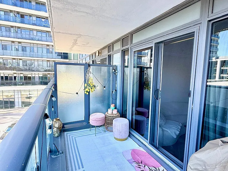 9618 Yonge St #210 — Photo 30