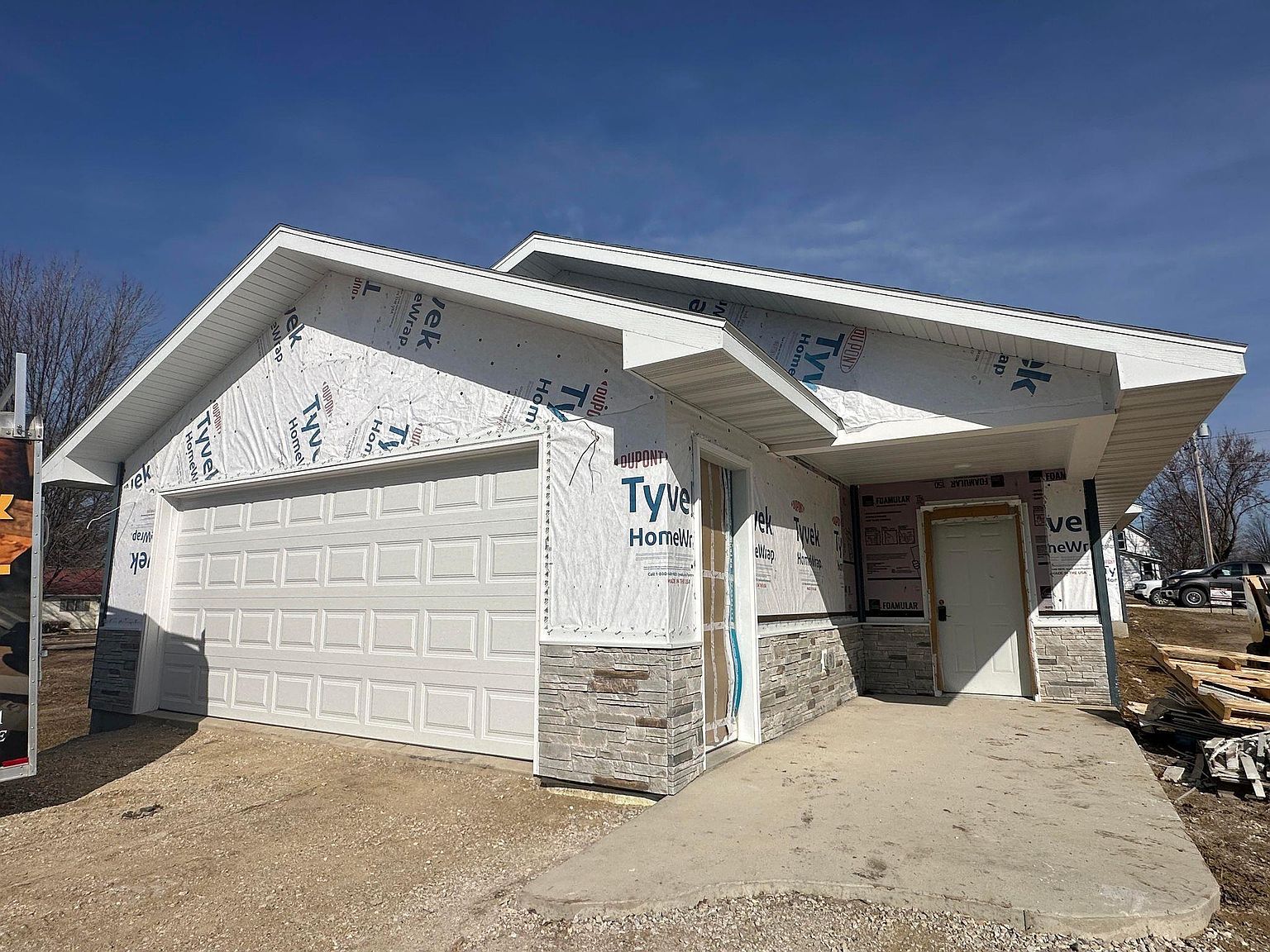 401 W South St, Calmar, IA 52132 Zillow