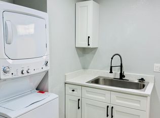 6100 Isleta Blvd SW #3, Albuquerque, NM 87105