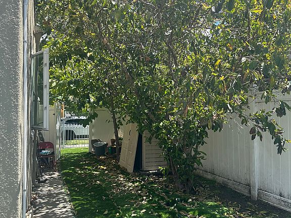 5th image of 6415 Kansas Ave