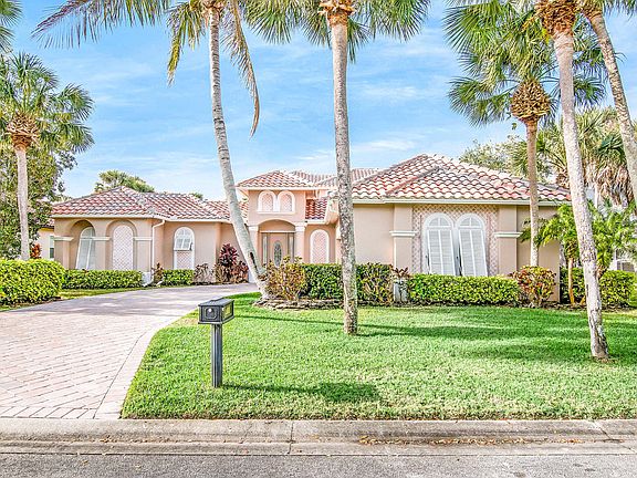 2nd image of 380 Hammock Shore Dr