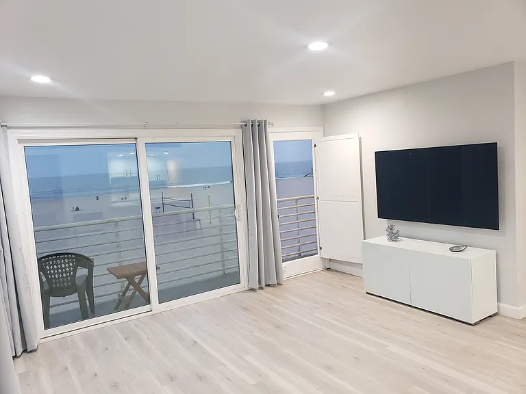 evening with all windows and door closed (door still has window view, or you can close the window cover).