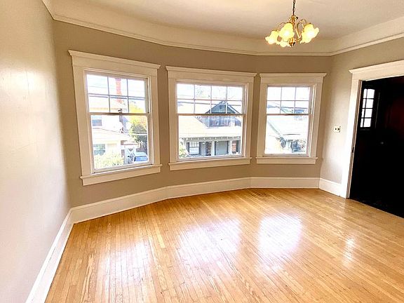 4th image of 1428 SE 46th Ave #1428