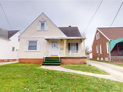 4911 Park Dr, Cleveland, OH, 44144