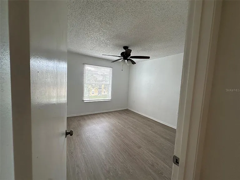 5283 Images Cir #304 — Photo 28