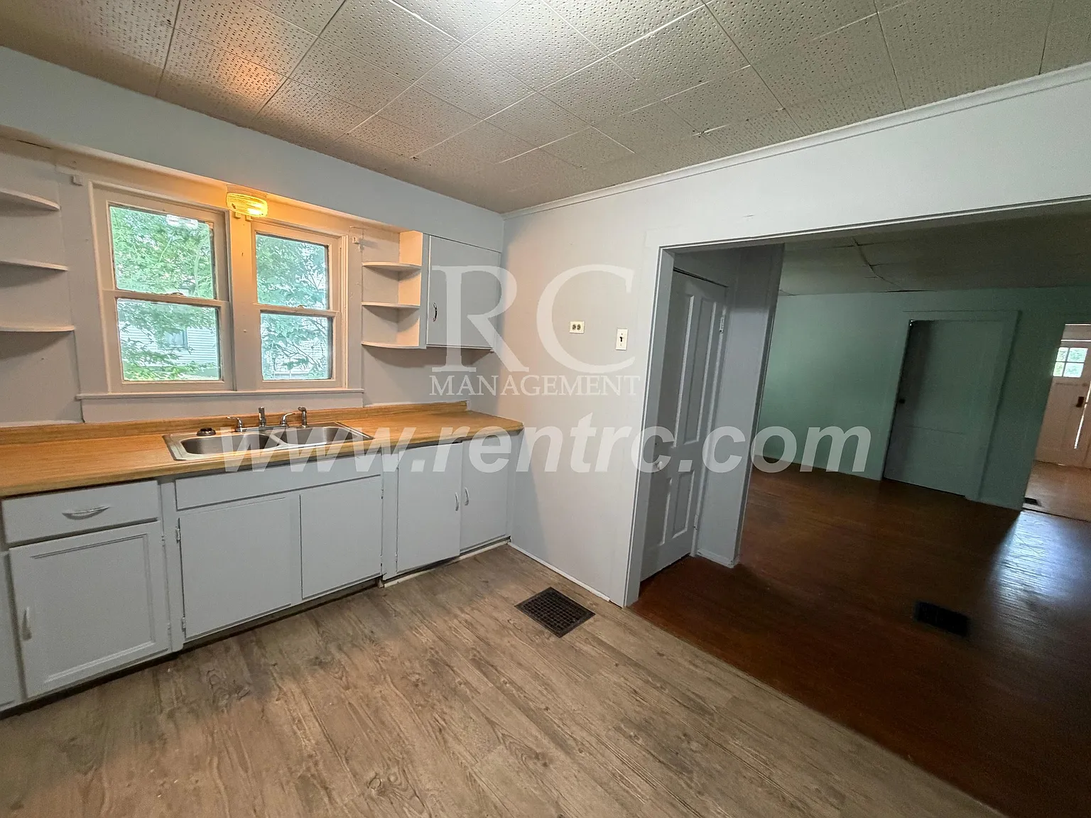 2 bed, 1000 sqft, $750 — Photo 2