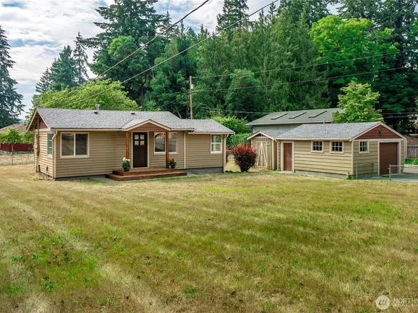 2437 Rocky Point Road NW, Bremerton, WA 98312