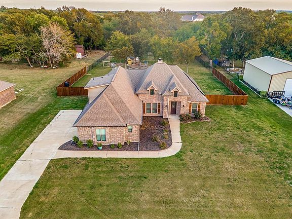 2nd image of 6075 Pin Oak Ct