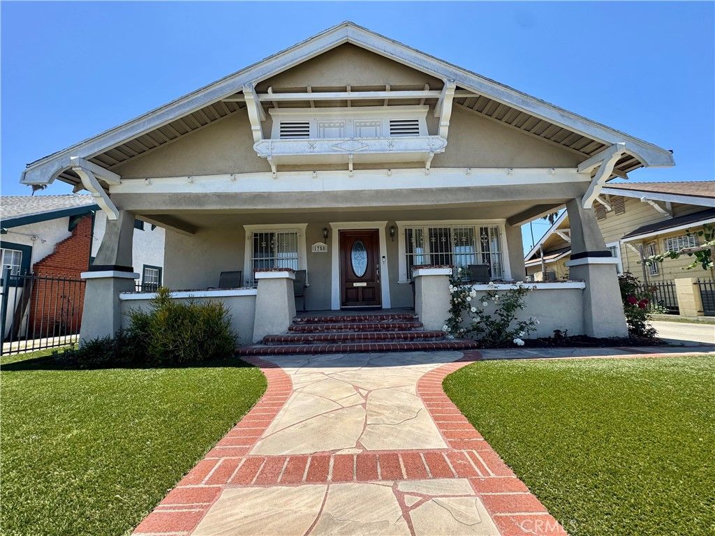 1758 W 51st St, Los Angeles, CA - View 3