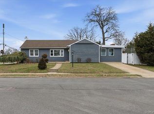 1871 Relyea Drive, Merrick, NY 11566
