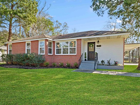 2nd image of 2106 Lee Dr