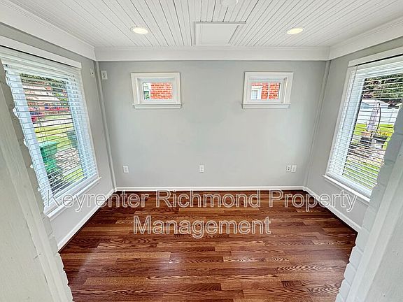 4th image of 2127 New Berne Rd