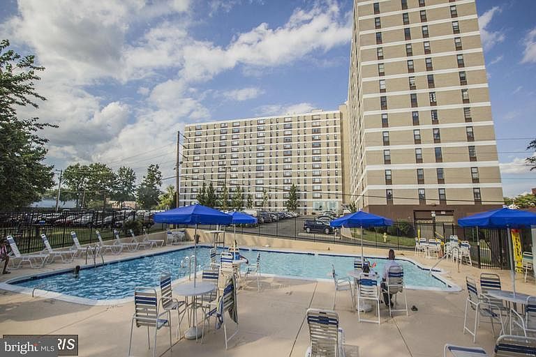 1st image of 4600 Duke St APT 1610