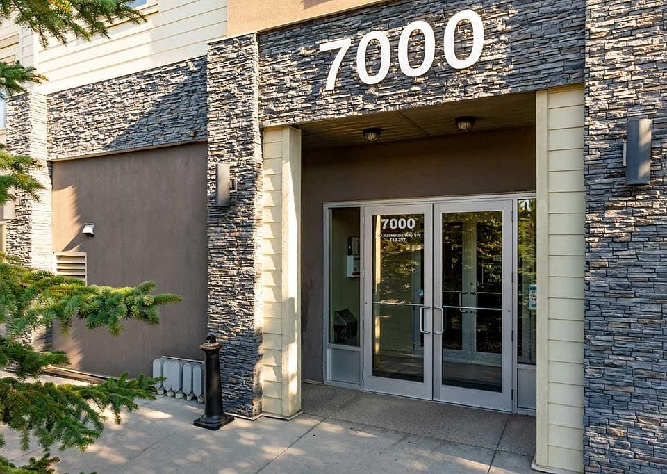 1st image of 403 W Mackenzie Way SW #7202