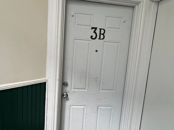 3rd image of 88-90 Beekman Ave #6