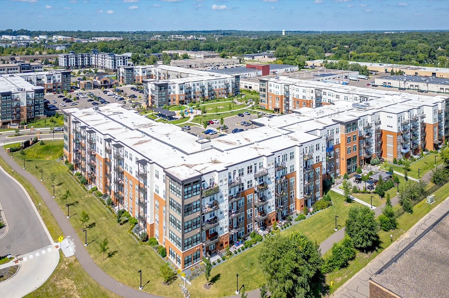 Harbor at Twin Lakes 55+ Apartments — Photo 2
