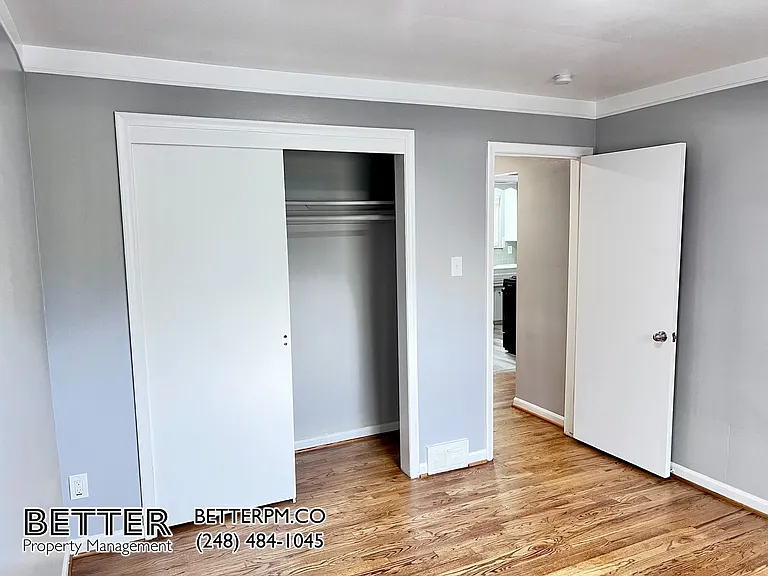 15321-15341 E Nine Mile Rd — Photo 8