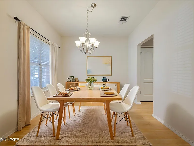5709 Pecanwood Ln — Photo 12