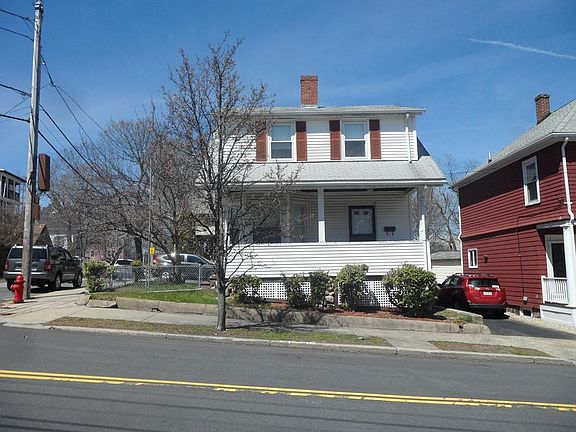 2nd image of 67 Woodlawn St