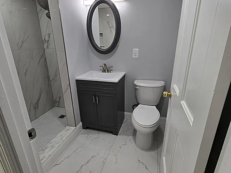 827 Savitt Pl — Photo 17