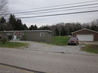 5986 Knapp Rd, Ravenna, OH 44266