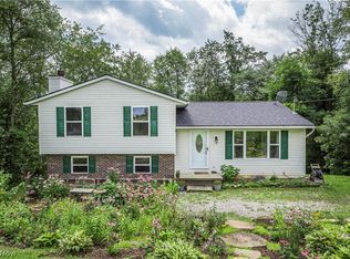 8058 Clover Rd NE, Mechanicstown, OH 44651