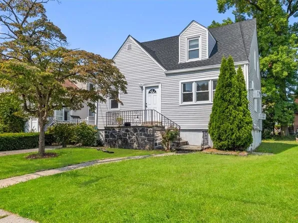 235 Delano Avenue W, Yonkers, NY 10704