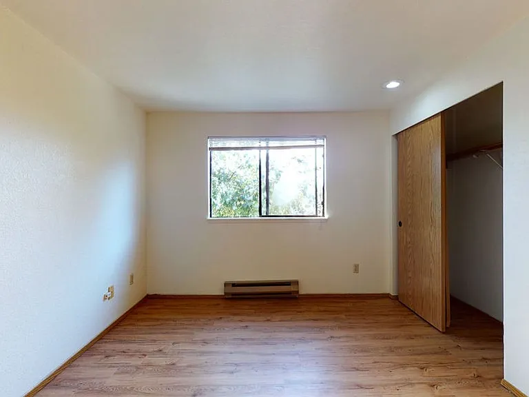 Seattle North Apartments — Photo 70