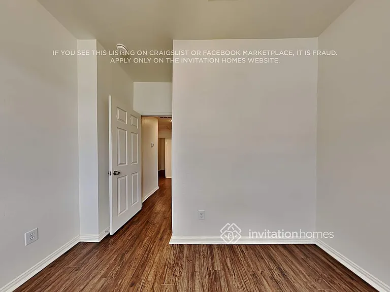 8010 Munich Dr — Photo 14