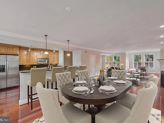 4th image of 1333 Constitution Ave NE #B