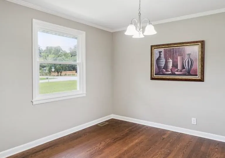 801 Lemont Dr — Photo 15