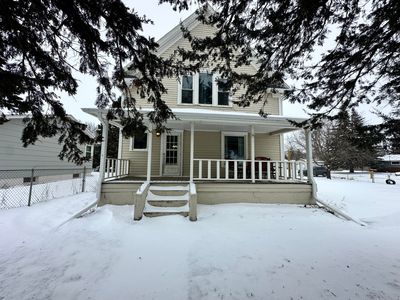 696 Commercial Ave SE, Wolsey, SD, 57384