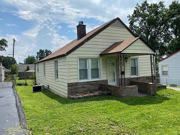 3rd image of 9518 Theodosia Ave