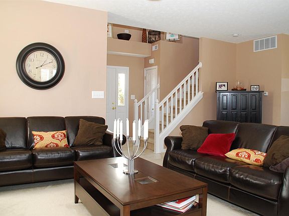 4th image of 13215 Eastwood Ln