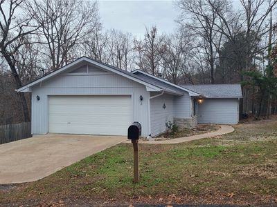 2 Stuart Cir, Bella Vista, AR, 72714
