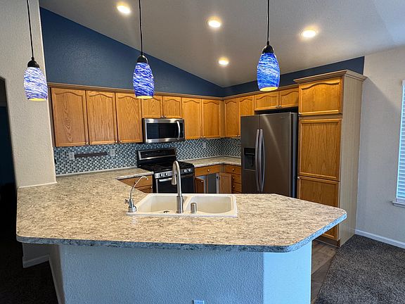 5th image of 229 Milke Ct