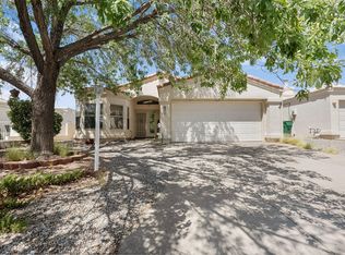 571 Hermit Falls Dr SE, Rio Rancho, NM 87124